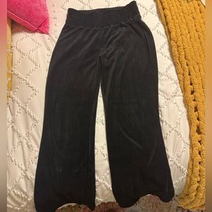 Black free people velour pants.